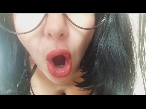❤️ Tesoro, la tua matrigna non ti lascia andare a scuola oggi... Ho troppo bisogno di te... Video di sesso di qualità al it.sexafinkarasskaz.ru ❌