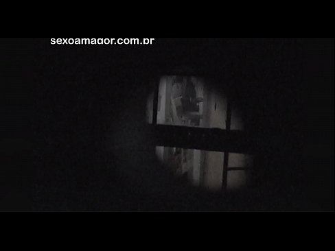 ❤️ Blondie viene segretamente filmato da un voyeur del quartiere nascosto dietro mattoni cavi Video di sesso di qualità al it.sexafinkarasskaz.ru ❌