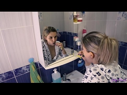 ❤️ Hack con giovane in pigiama finisce sborra orale nel culo - letty black Video di sesso di qualità al it.sexafinkarasskaz.ru ❌